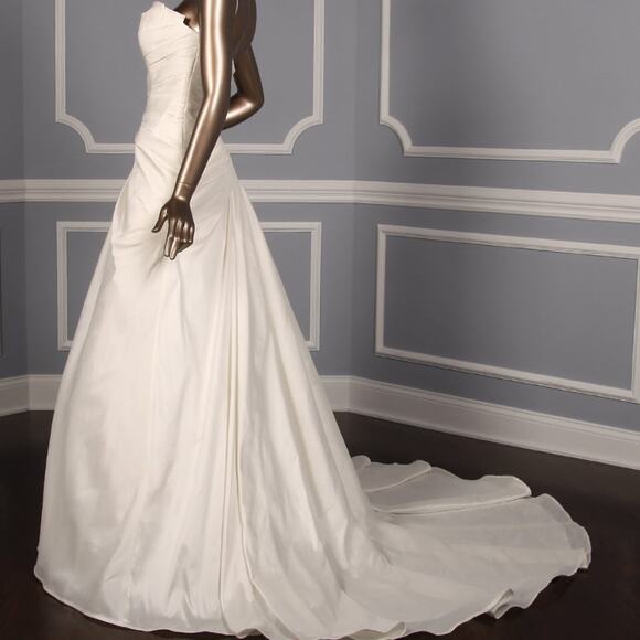 PRONOVIAS Almata Off White Strapless Aline Wedding Dress Gown 14 - Picture 3 of 8